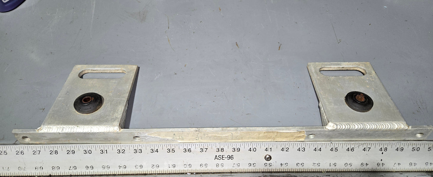 RETAINER,RADIATOR 2930-01-233-7760 - 12350310