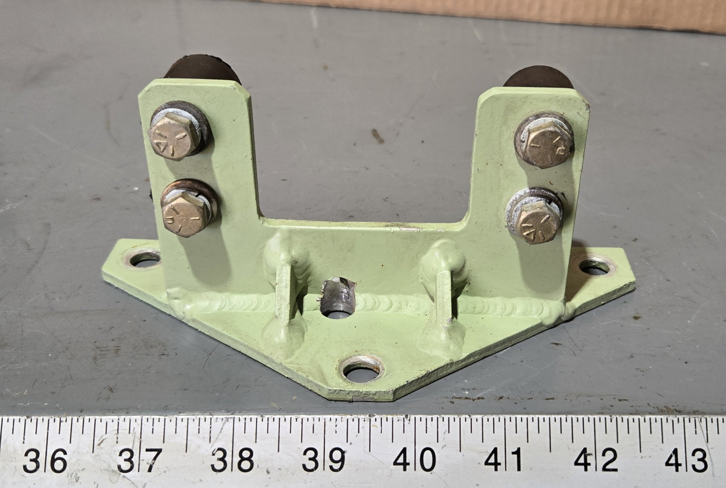 BRACKET,DOUBLE ANGLE 5340-01-252-8467 PN: 12349880
