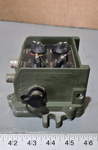 CONTROL,INTERCOMMUNICATION SET 5830-01-382-3218 C-12357/VRC